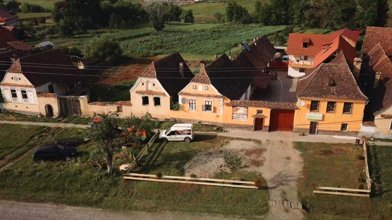 Готель Casa Brutarului Crit Екстер'єр фото